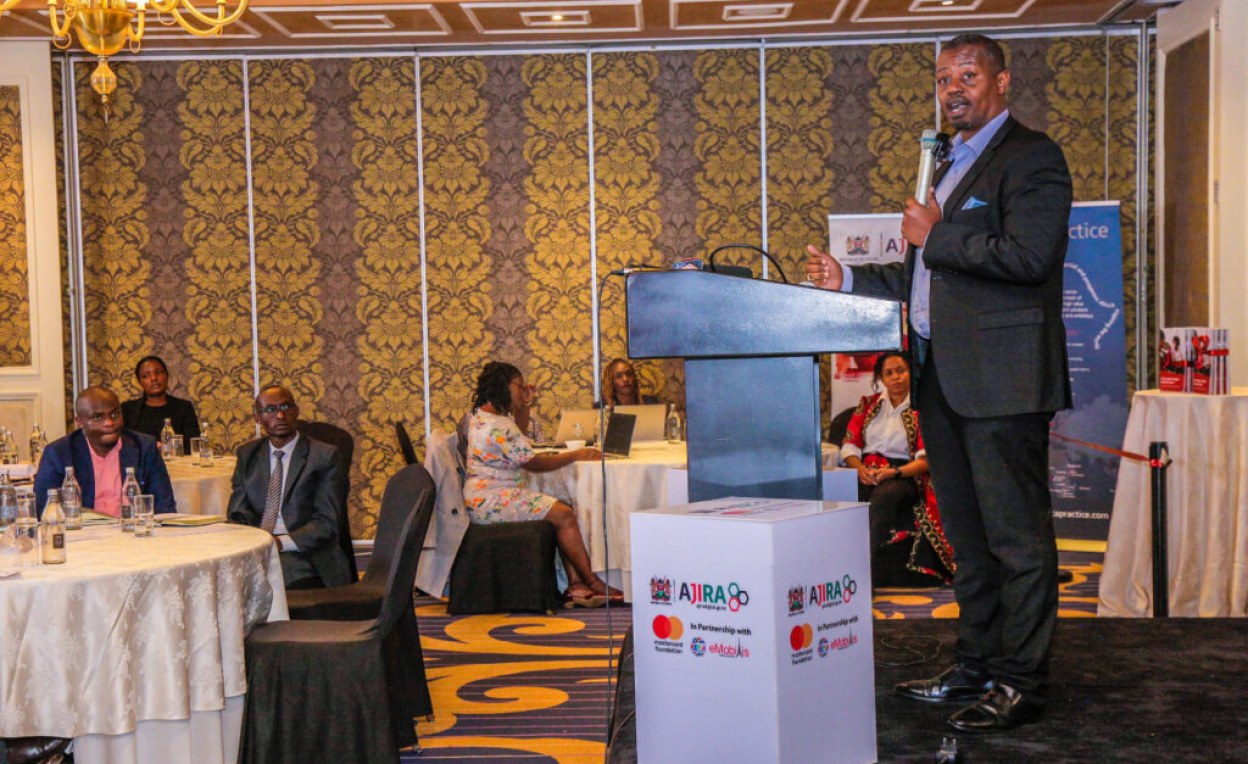 Mr. Ken Mwenda, Co-founder and MD eMobilis delivers a project keynote address during the launch of the groundbreaking new toolkit, developed in collaboration with the Mastercard Foundation, eMobilis Technology Institute, and Africa Practice, offers a comprehensive roadmap to reform Kenya’s gig economy