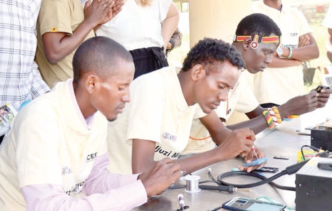 Les compétences de formation professionnelle permettent aux jeunes ruraux de vivre décemment